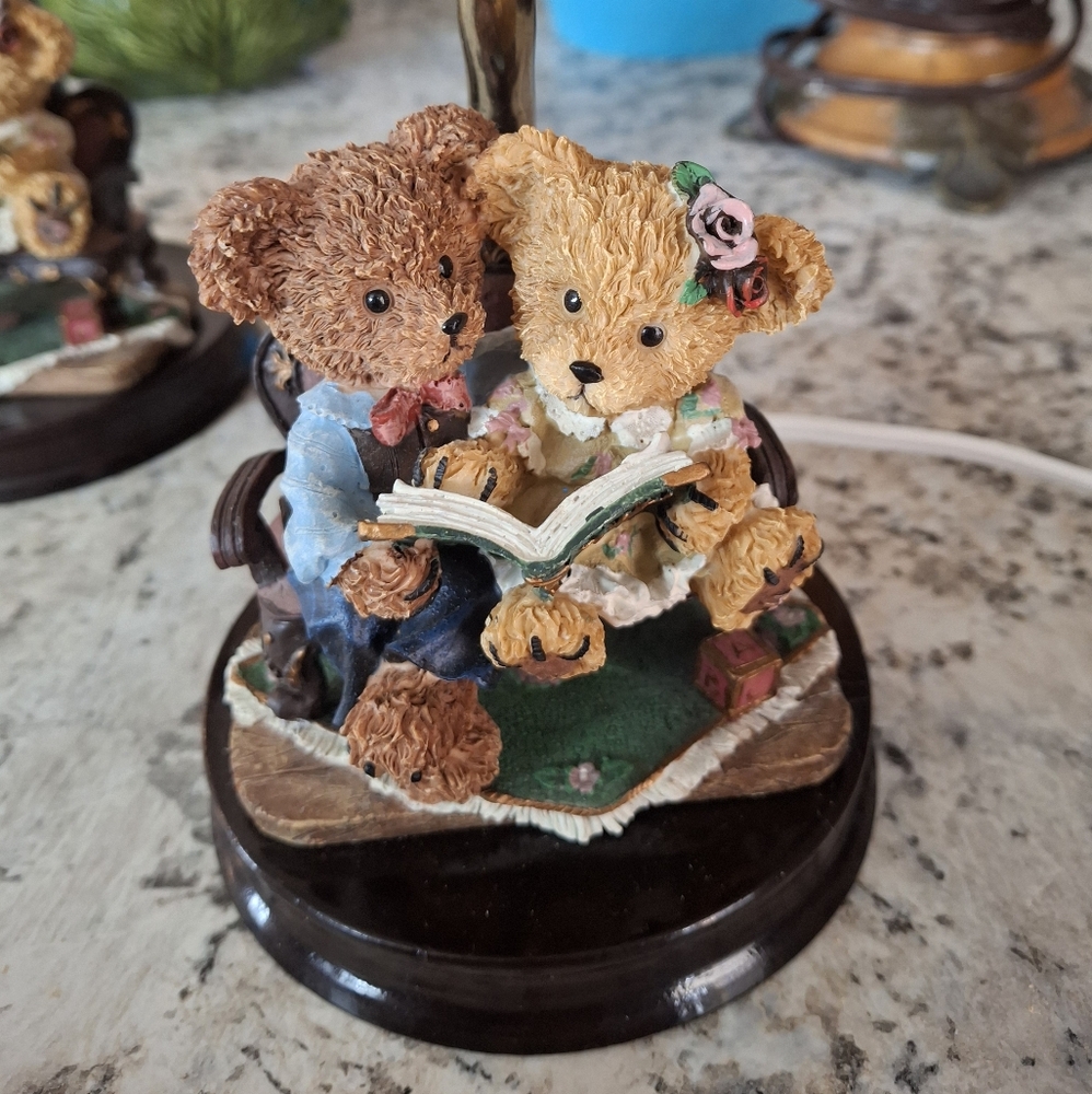 Charming Bear Figurine Lamp
